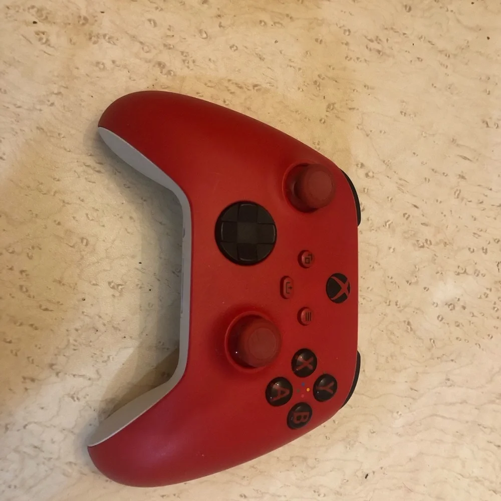 N/A red white